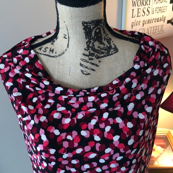 Top - Picture 2 of 5